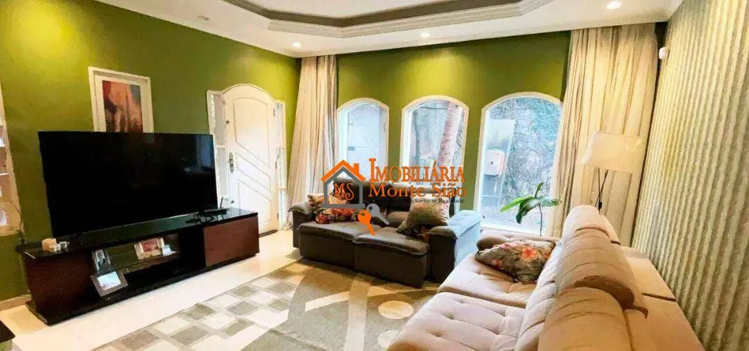 Imagem Casa com 3 dormitórios à venda, 388 m² por R$ 1.100.000,00 - Jardim Santo Afonso - Guarulhos/SP