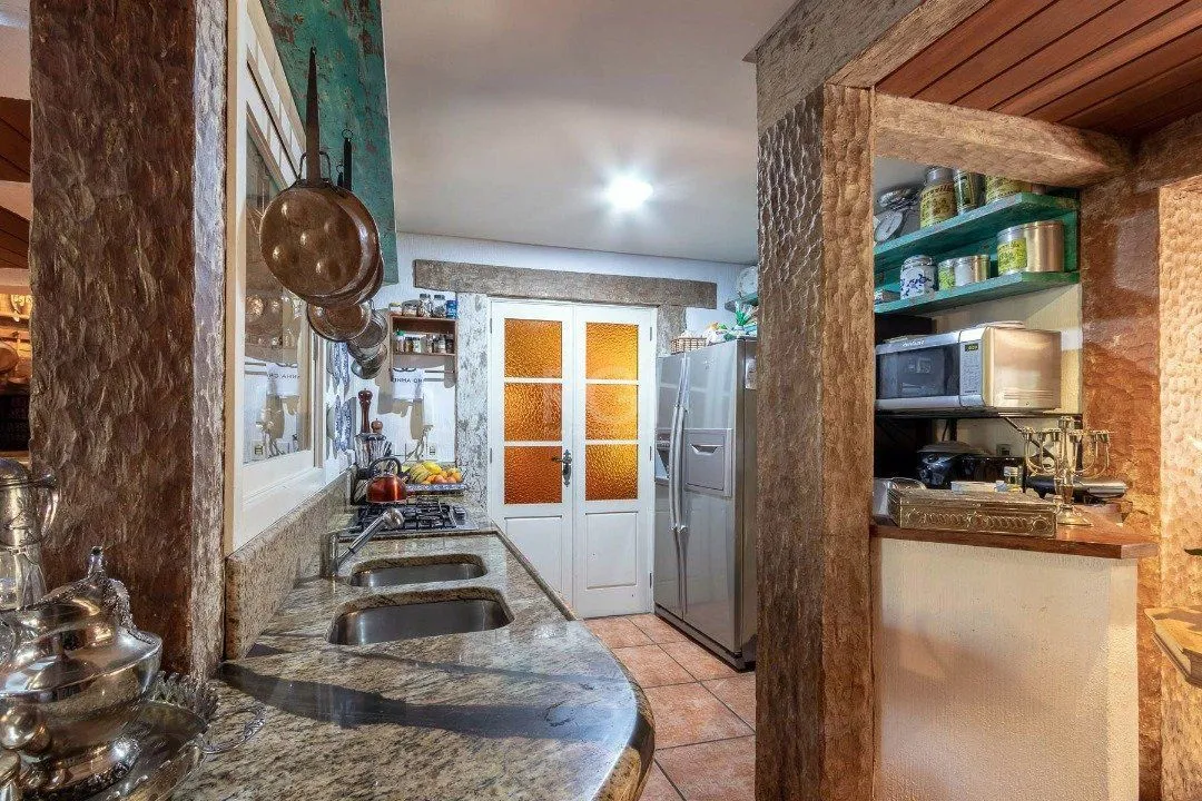 Imagem Casa para Venda - 418m², 4 dormitórios, sendo 1 suites, 2 vagas - Jardim Isabel