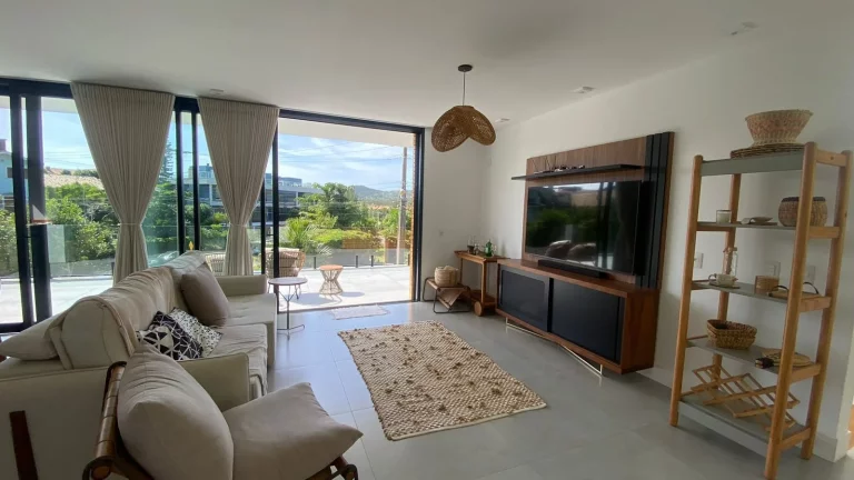 Imagem Imperdível oportunidade: Casa à venda em Garopaba-SC, bairro Morrinhos, 4 quartos, 2 suítes, 2 salas, 3 banheiros, 2 vagas, 187,50m²!