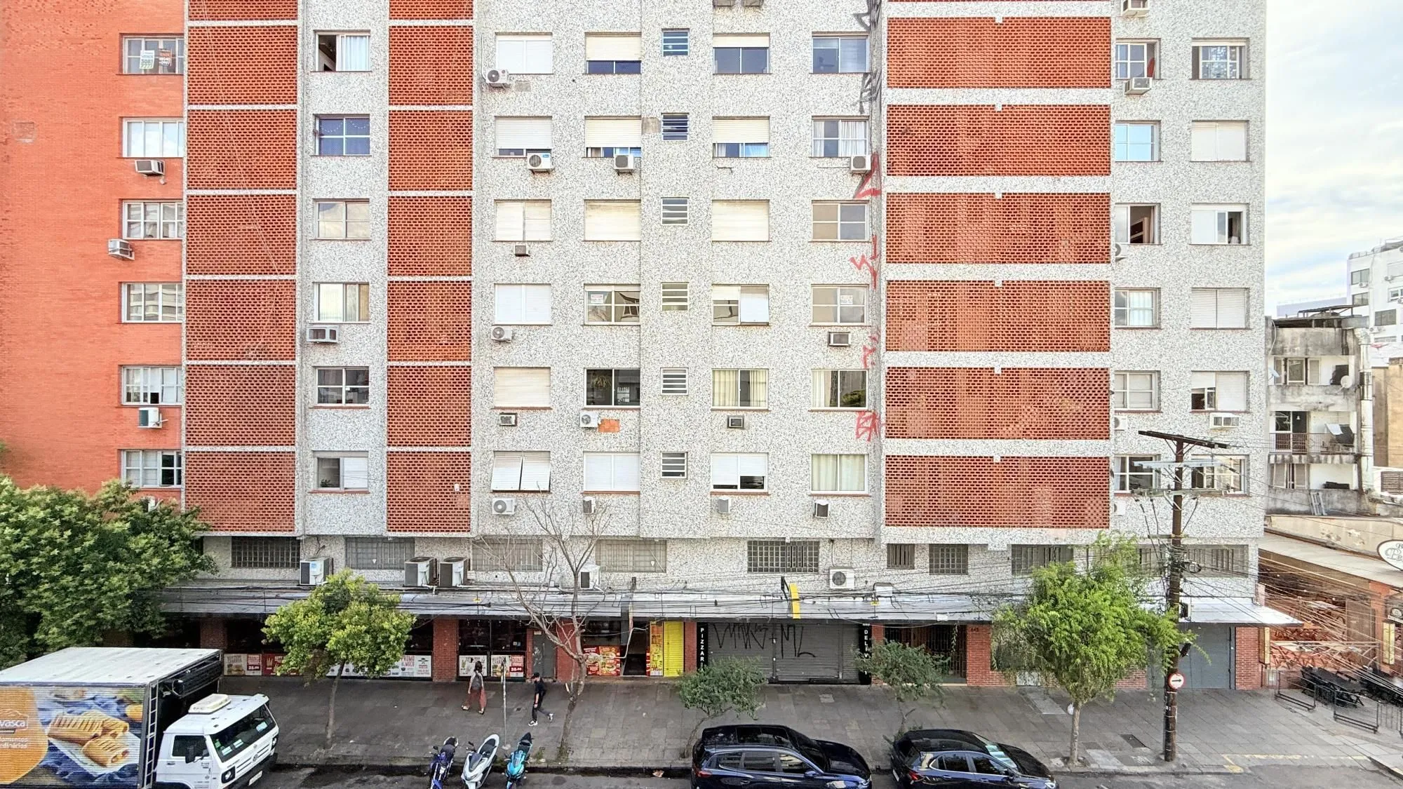 Imagem Apartamento a venda dois dormitórios bairro cidade baixa