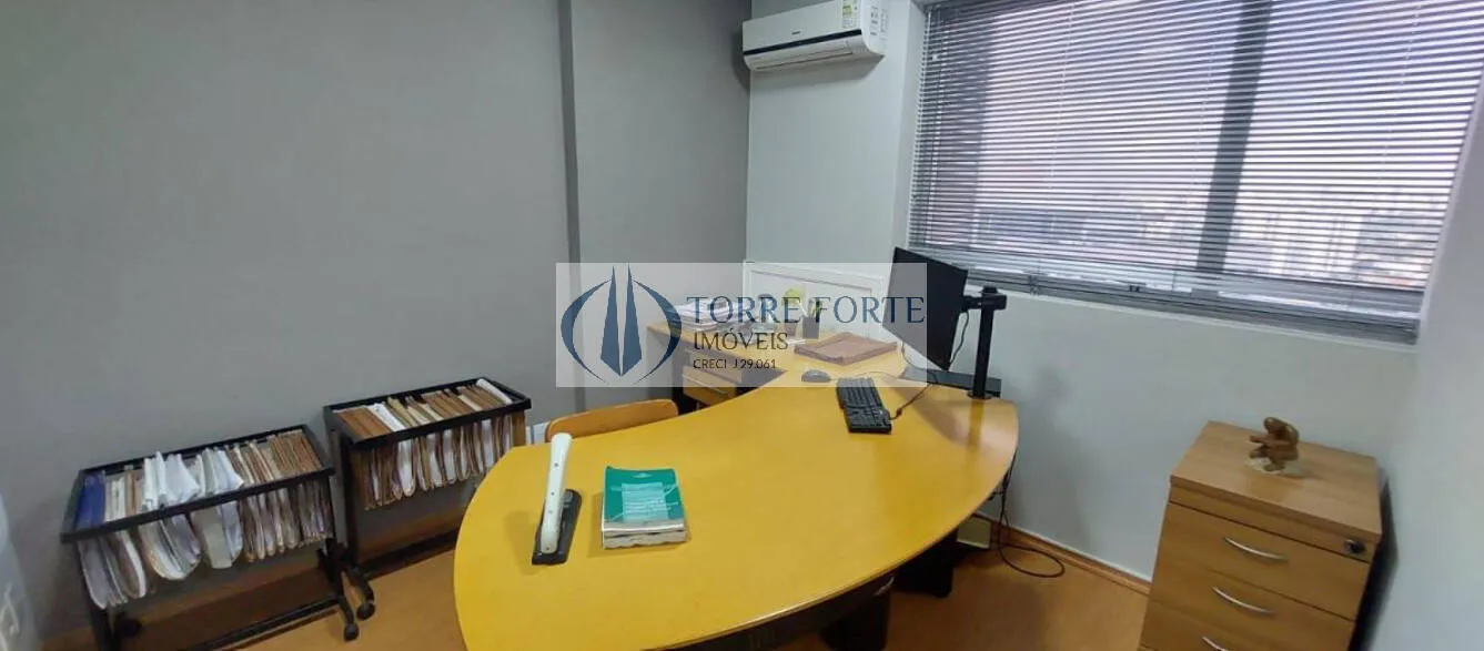 Imagem Ótima sala comercial, 33 m² ideal para montar seu consultório ou escritório