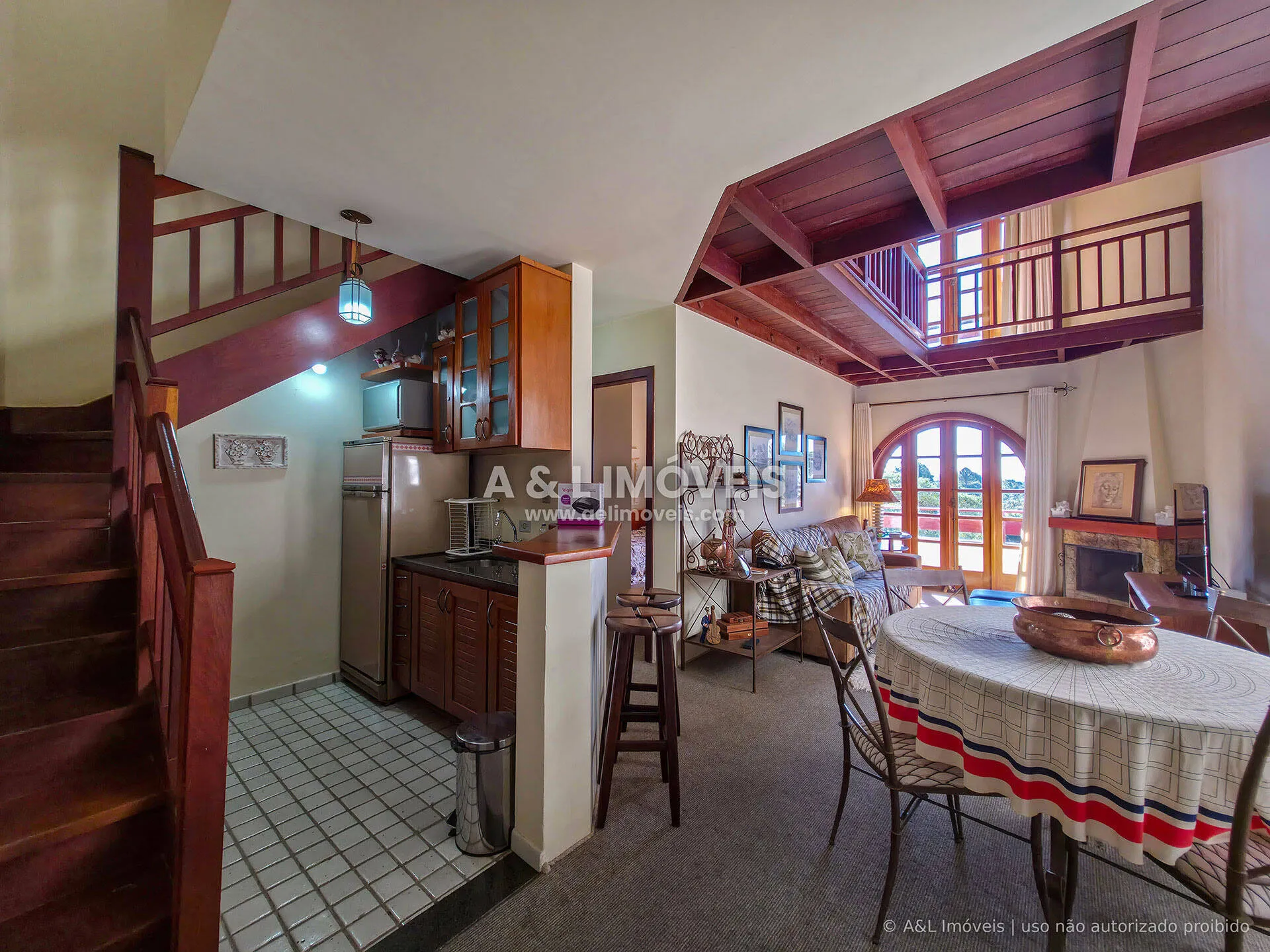 Foto do imóvel Apartamento duplex à venda | 100,21 m² | Alto do Capivari, Campos do Jordão em Avenida Gustavo Biagioni