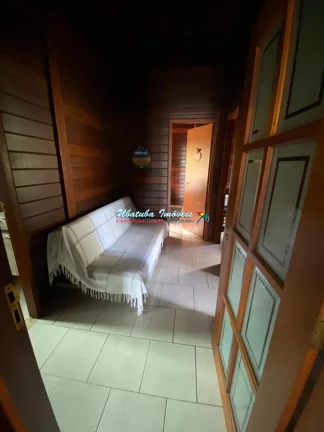 Imagem Casa em condomínio fechado com 03 dormitórios