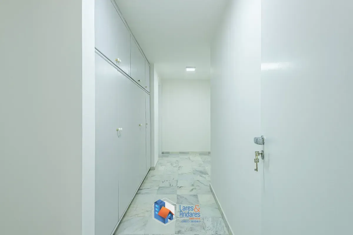 Imagem Apartamento para venda em Real Parque com 3 quartos, sendo 3 suítes, 240m²