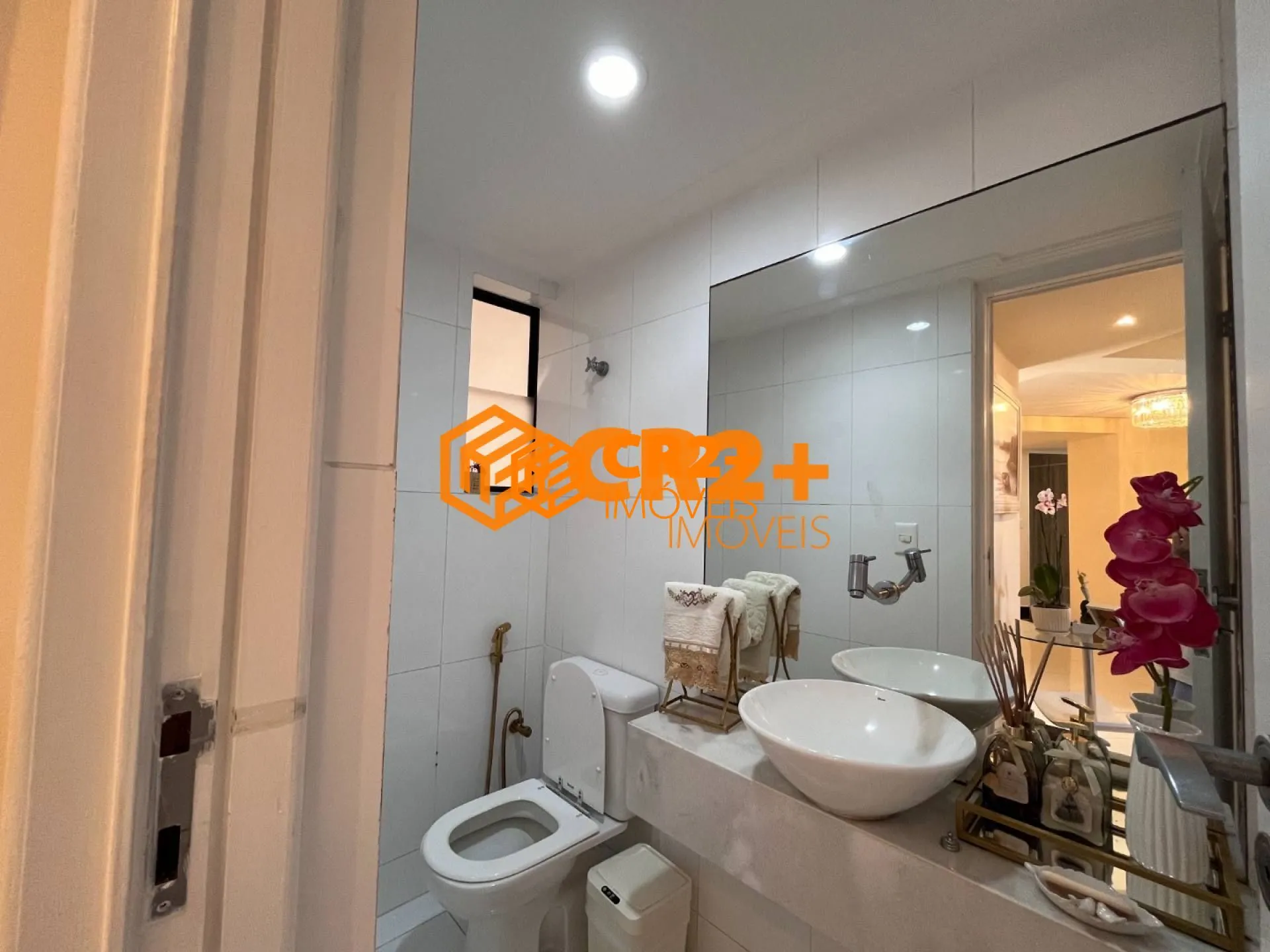 Imagem Cobertura Duplex à Venda 05 quartos, 05 suítes com 387M² em Candeias.