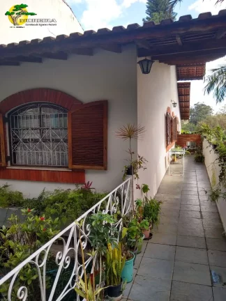 Imagem SOBRADO EM FRENTE A MATA DO HORTO FLORESTAL