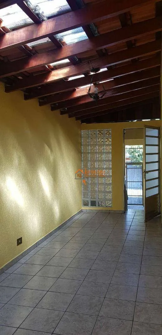 Imagem Casa com 4 dormitórios à venda, 157 m² por R$ 636.000,00 - Jardim Flor da Montanha - Guarulhos/SP