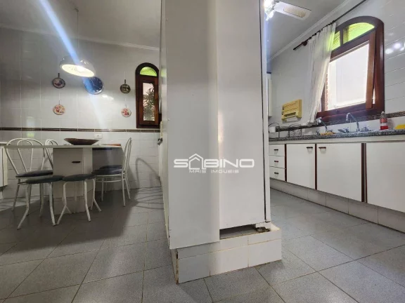 Imagem Casa para Locação Anual, com 4 dormitórios 230m² 4 vagas, Módulo 3 - na Riviera de São Lourenço - Bertioga SP