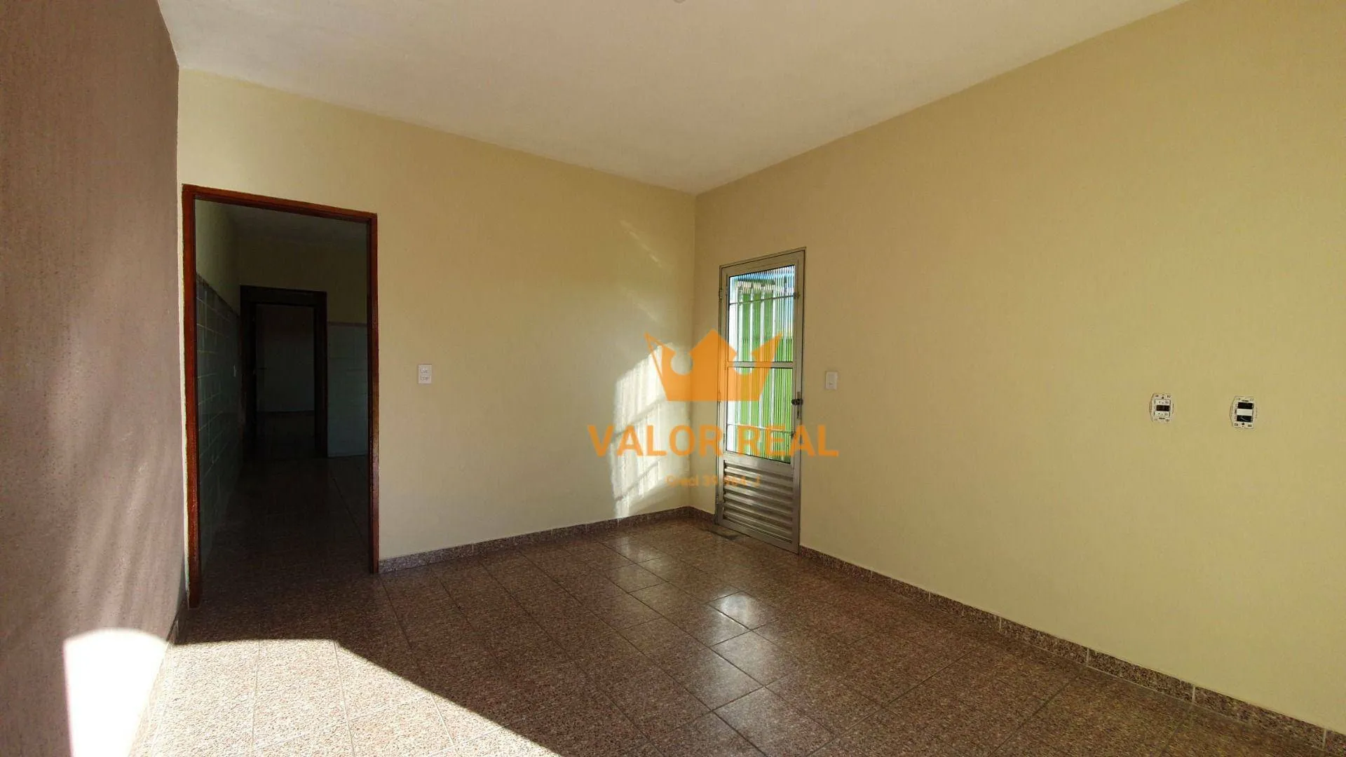 Imagem Locação Casa + Edícula +Salão - 3 Vagas Cobertas - R$ 2.650,00 - Cidade Nova.