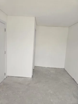 Imagem Sobrado Triplex a venda com 3 quartos no Abranches