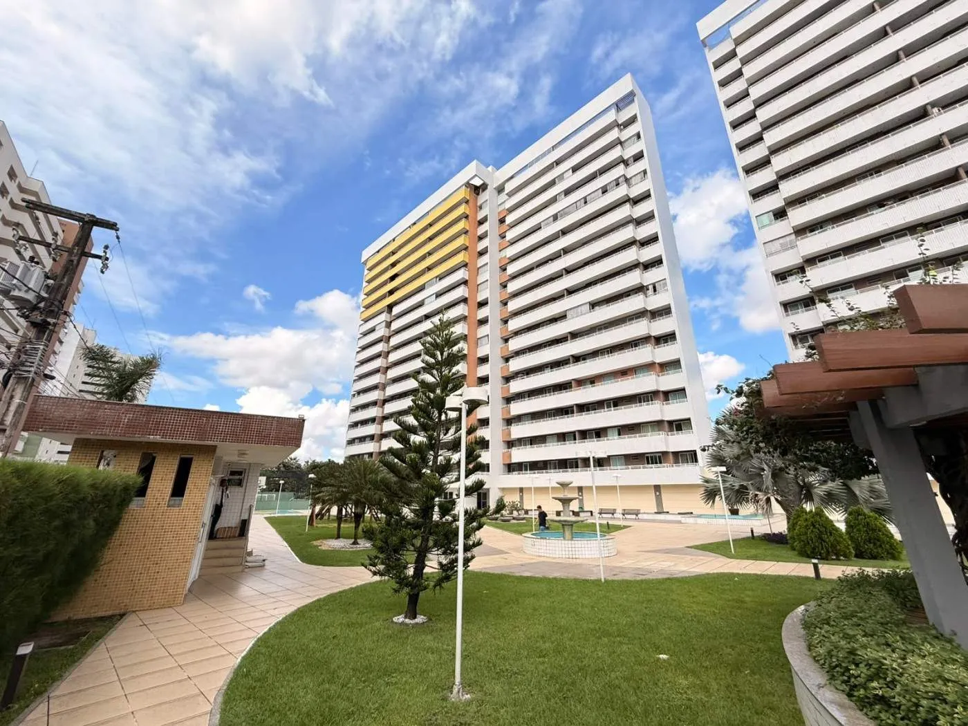 Imagem Apartamento para Venda em Fortaleza, Parquelândia, 3 dormitórios, 2 suítes, 2 banheiros, 3 vagas