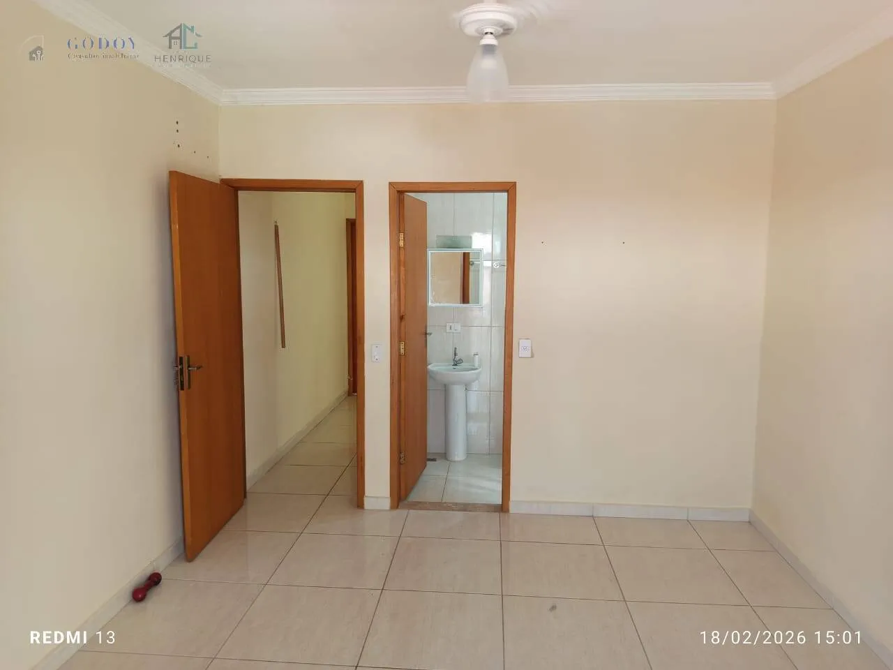 Imagem Sobrado à Venda no Bairro Cidade Morumbi - Pindamonhangaba/SP