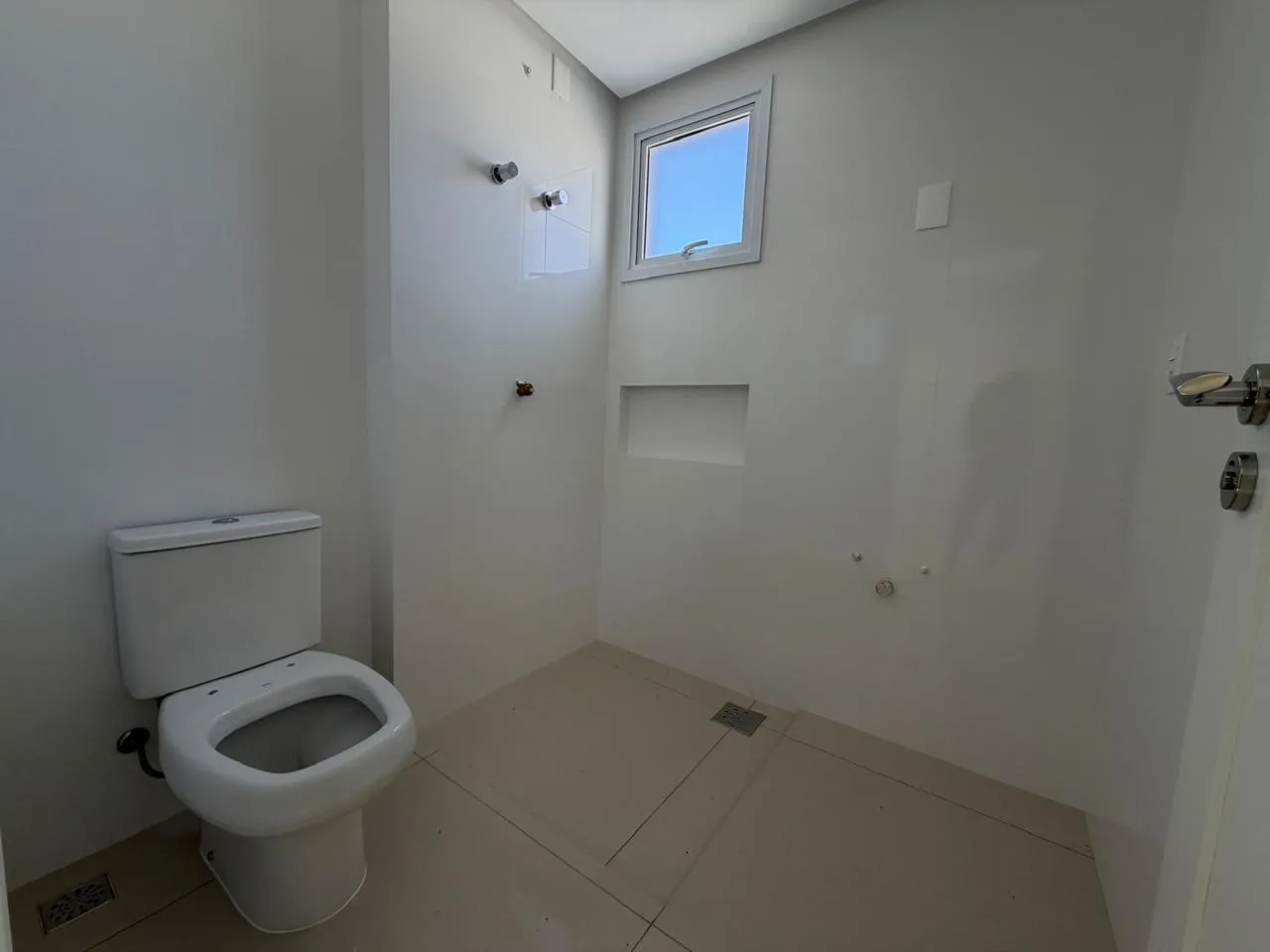 Imagem Apartamento com vista para o mar à venda com 192m2 por R$ 6.590.000,00