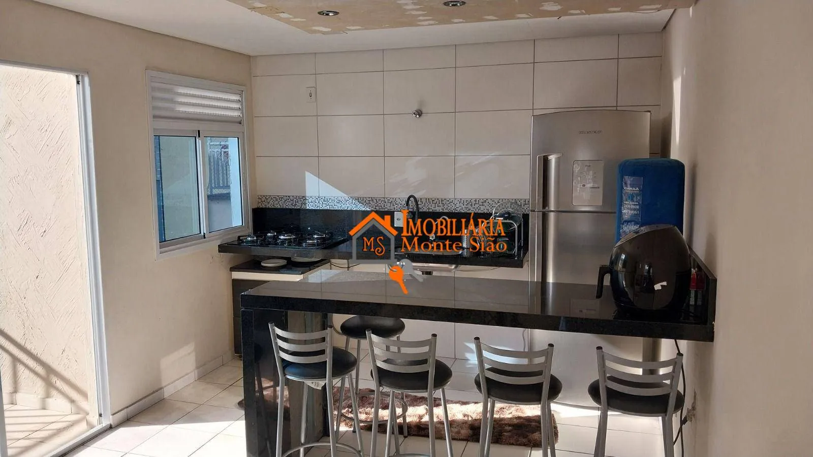 Imagem Apartamento Duplex com 2 dormitórios à venda, 86 m² por R$ 320.000,00 - Jardim Silvestre - Guarulhos/SP