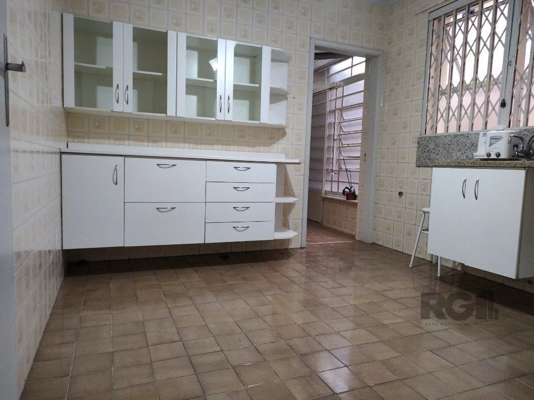 Imagem Apartamento Garden, 2 quartos, 1 suite, 2 banheiros, dependência de empregada - Bairro Petrópolis