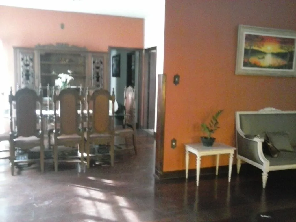 Imagem Comercial à venda 6 Quartos, 1 Suite, 3 Vagas, 301.5M², Centro, Pindamonhangaba - SP