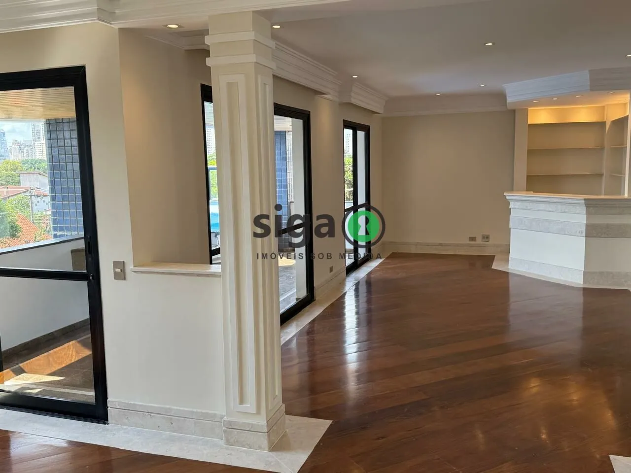 Imagem Penthouse Exclusiva no Brooklin - Locação e Venda - 216m² , 3 suítes e 3 vagas!!
