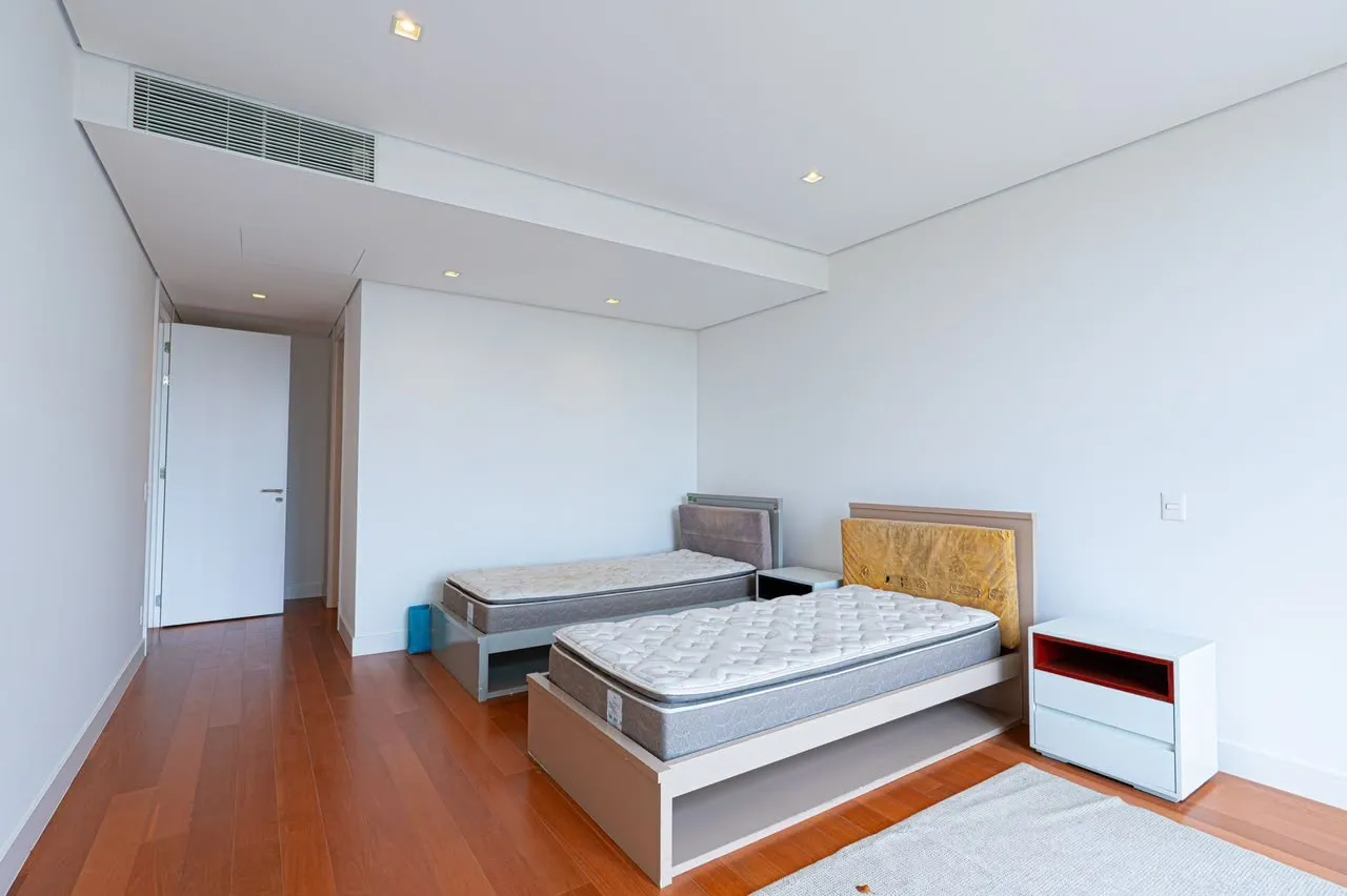 Imagem Apartamento de luxo no Boa Vista Village, Santa Bárbara Lodge, 350 m², 2 suítes, lazer, golfe, surf e natureza na Fazenda Boa Vista