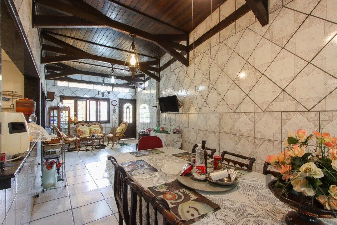 Imagem Casa de esquina.