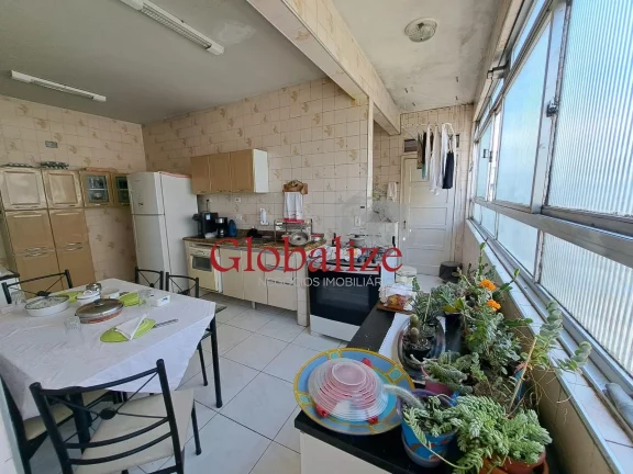 Imagem Apartamento à venda com 147m², 3 quartos, suite, dependência, vaga e elevador por R$665.000,00 no Gonzaga em Santos
