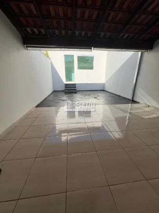 Imagem Casa à venda no Condomínio Moradas, no bairro Recreio dos Bandeirantes em Uberaba