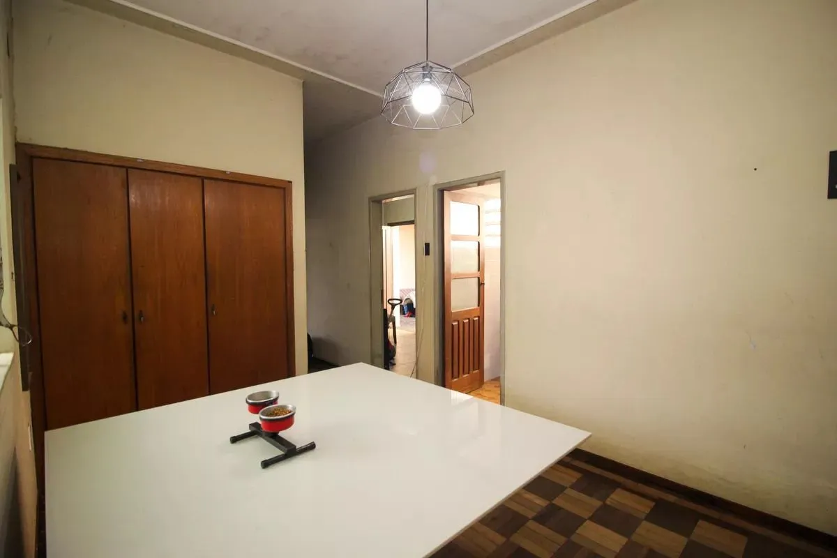 Imagem Imóvel com localização estratégica e versátil no coração do bairro Glória