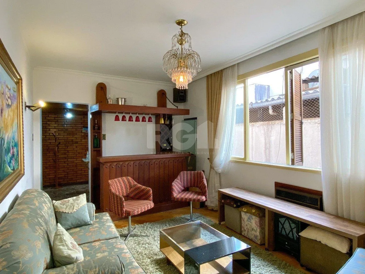 Imagem Apartamento 3 dormitórios, sendo 1 suíte, com 2 salas de estar, junto à Praça da Matriz