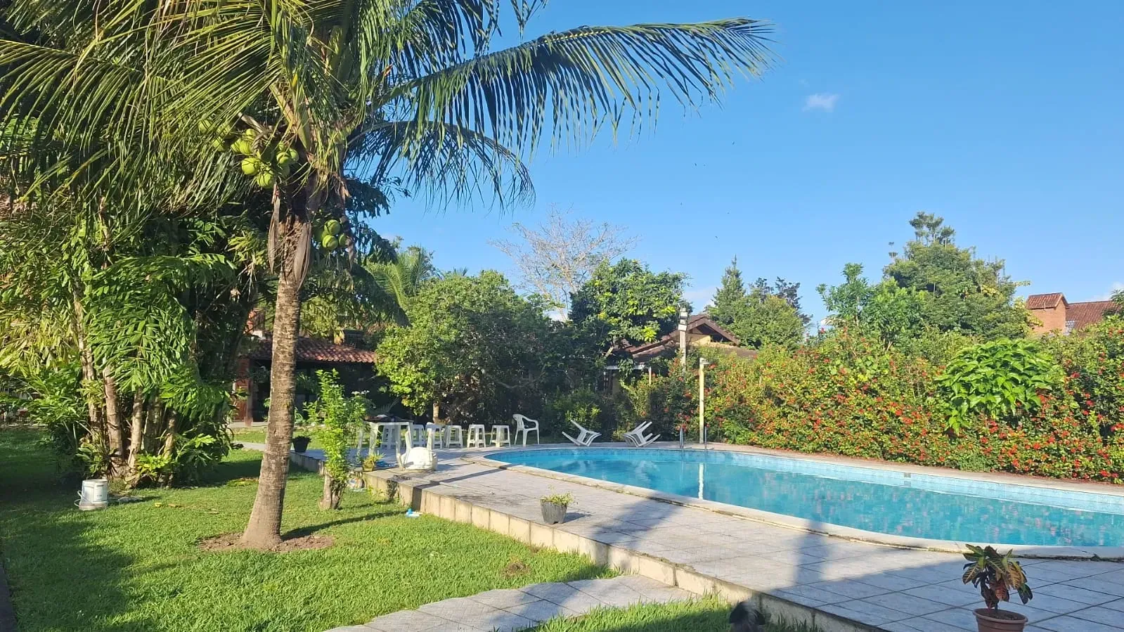 Foto do imóvel Casa de Condomínio com 5 Quartos à Venda, 324 m² em Aldeia dos Camarás, Camaragibe - PE