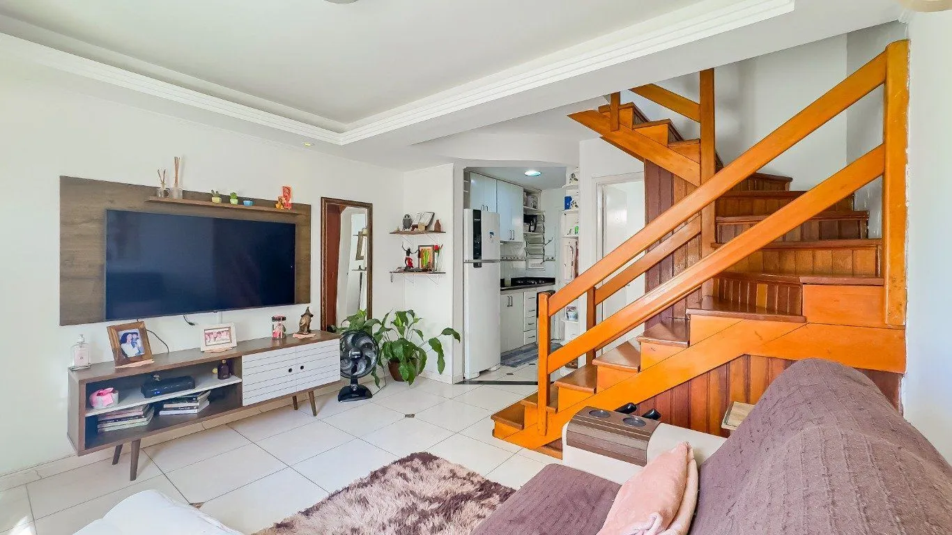 Imagem Casa em Condomínio de 2 dormitórios à venda em Sarandi, Porto Alegre.