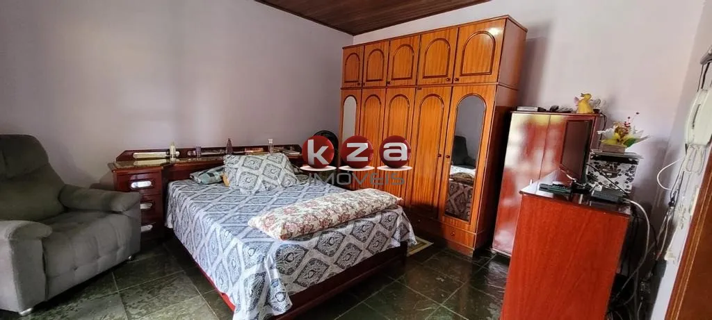 Imagem Imperdível oportunidade: Casa à venda em Vinhedo-SP, bairro Capela, 3 quartos, 1 suíte, 2 salas, 2 banheiros, 1 vaga garagem, 247 m².