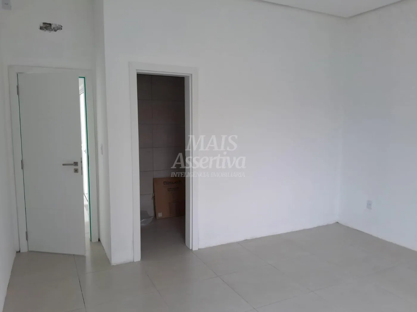 Imagem Excelente casa a venda localizada no centro de Tramandaí/RS - 2 dormitórios