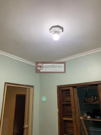 Imagem Casa Térrea com 3 dormitórios, 4 vagas de Garagens, Oficina, à Venda no Jardim Vergueiro, Região das Vila das Mercês SP, por R$370.000, Oportunidade.