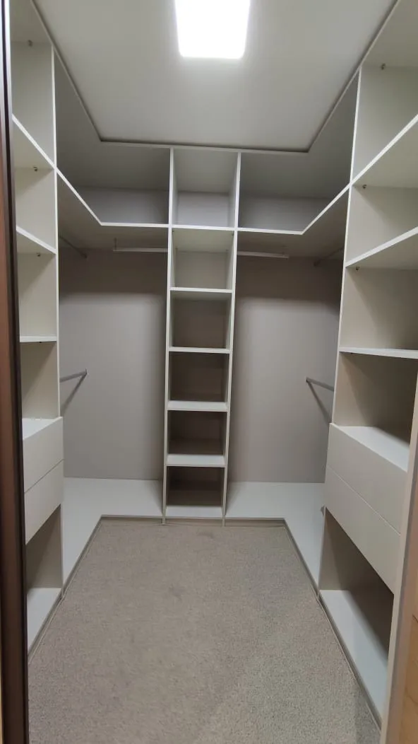 Imagem Cobertura à venda em Torres, Predial, com 4 quartos, 247m2
