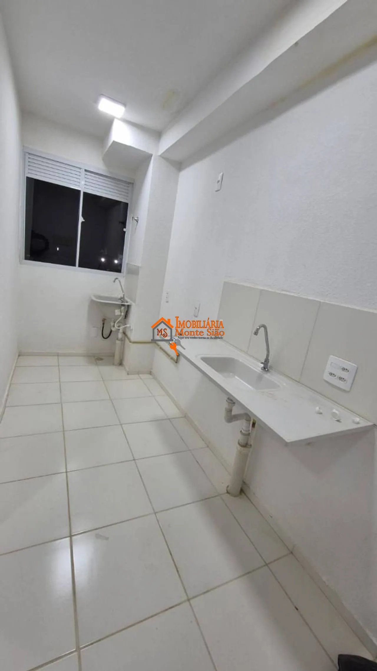 Imagem Apartamento com 2 dormitórios à venda, 42 m² por R$ 200.000,00 - Vila Nova Bonsucesso - Guarulhos/SP