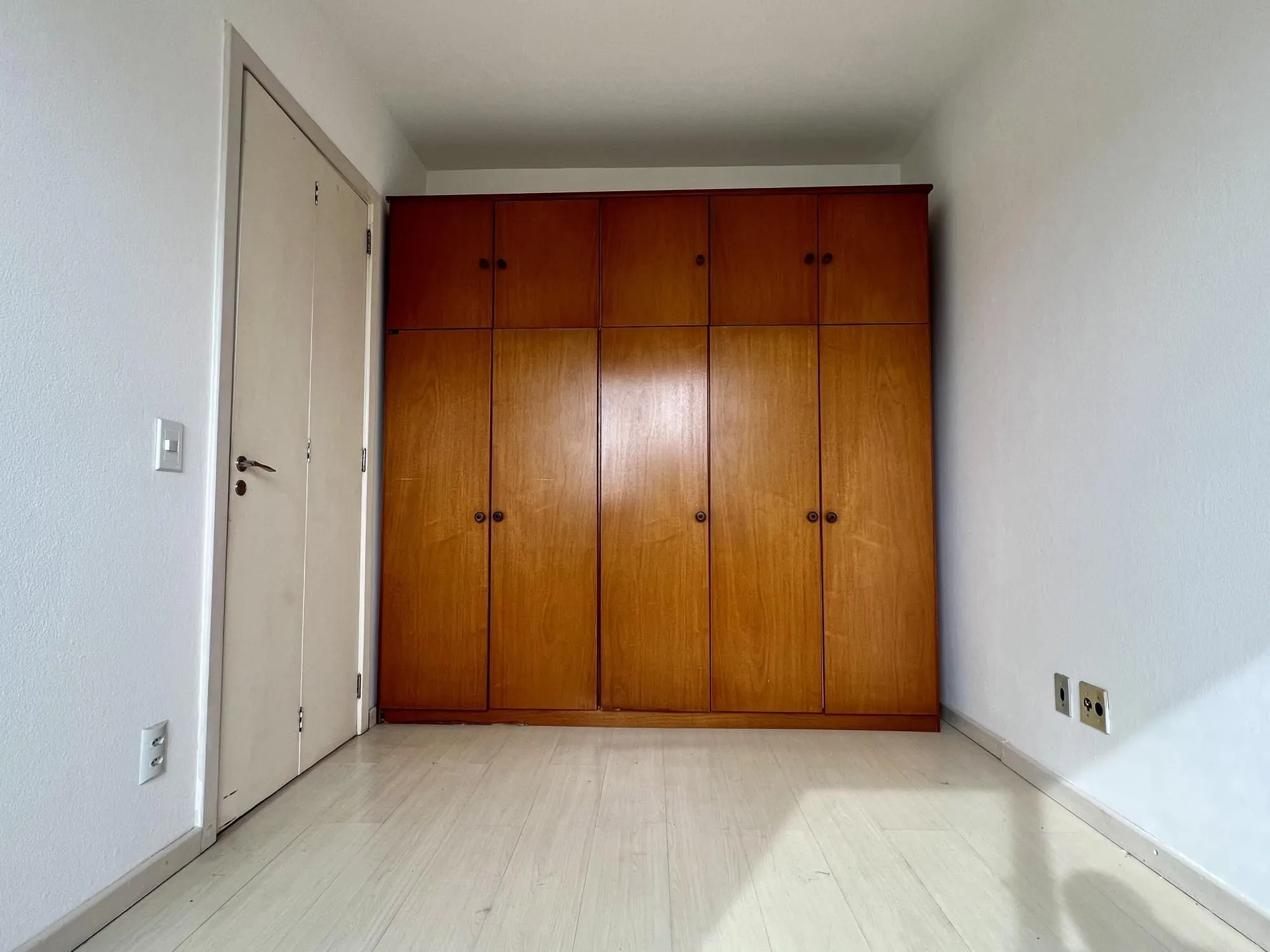Imagem APARTAMENTO 2 DORMITÓRIOS COM VAGA DE GARAGEM