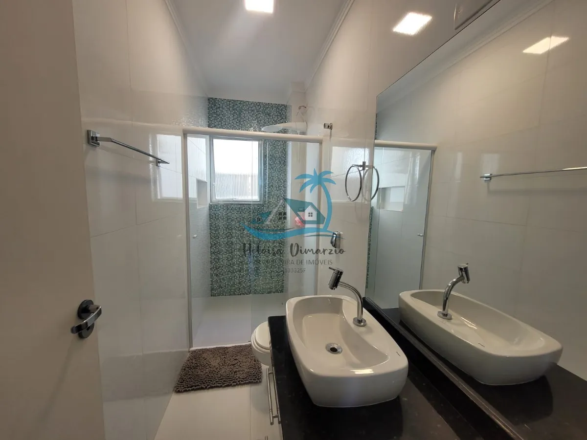 Imagem Apartamento com 3 dormitórios reformado a 100 metros do mar no Itaguá em Ubatuba.