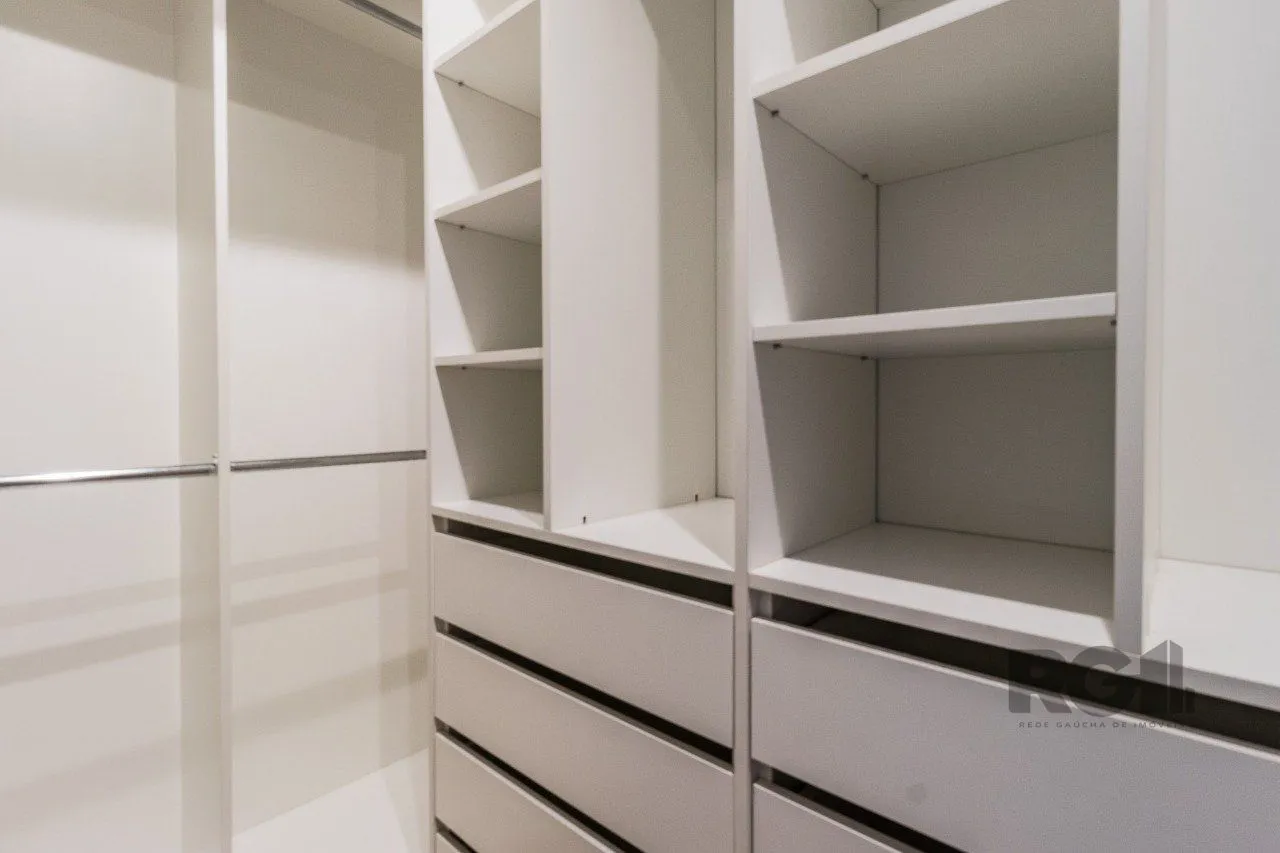 Imagem Apartamento de 3 quartos, suite e 2 vagas de garagem no bairro Jardim Carvalho