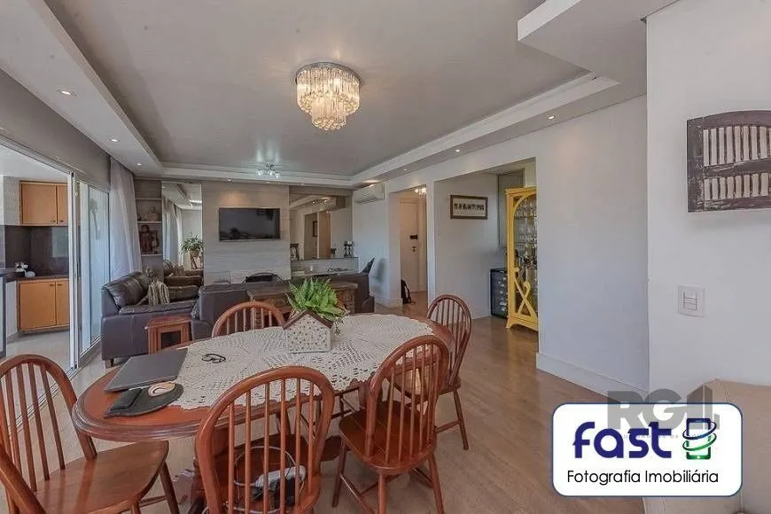 Imagem Vende Excelente Apartamento no Bairro - Jardim do Salso - Porto Alegre