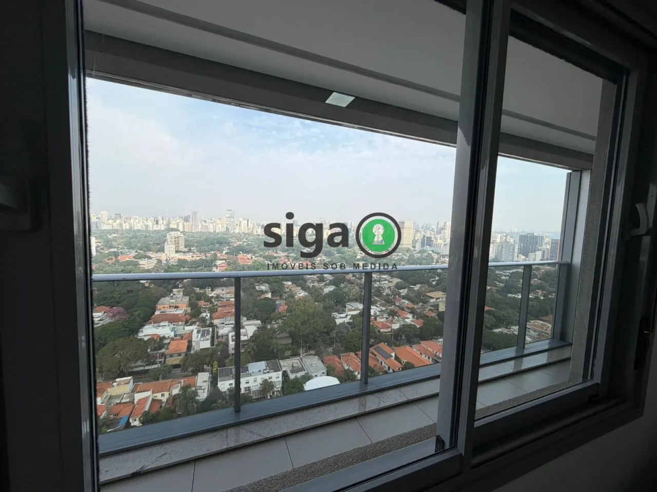 Imagem Apartamento a venda em Pinheiros, com 2 quartos e 2 vagas