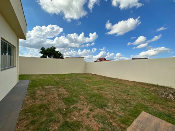 Imagem Casa à venda em Igarapé, bairro Pousada Del Rey.