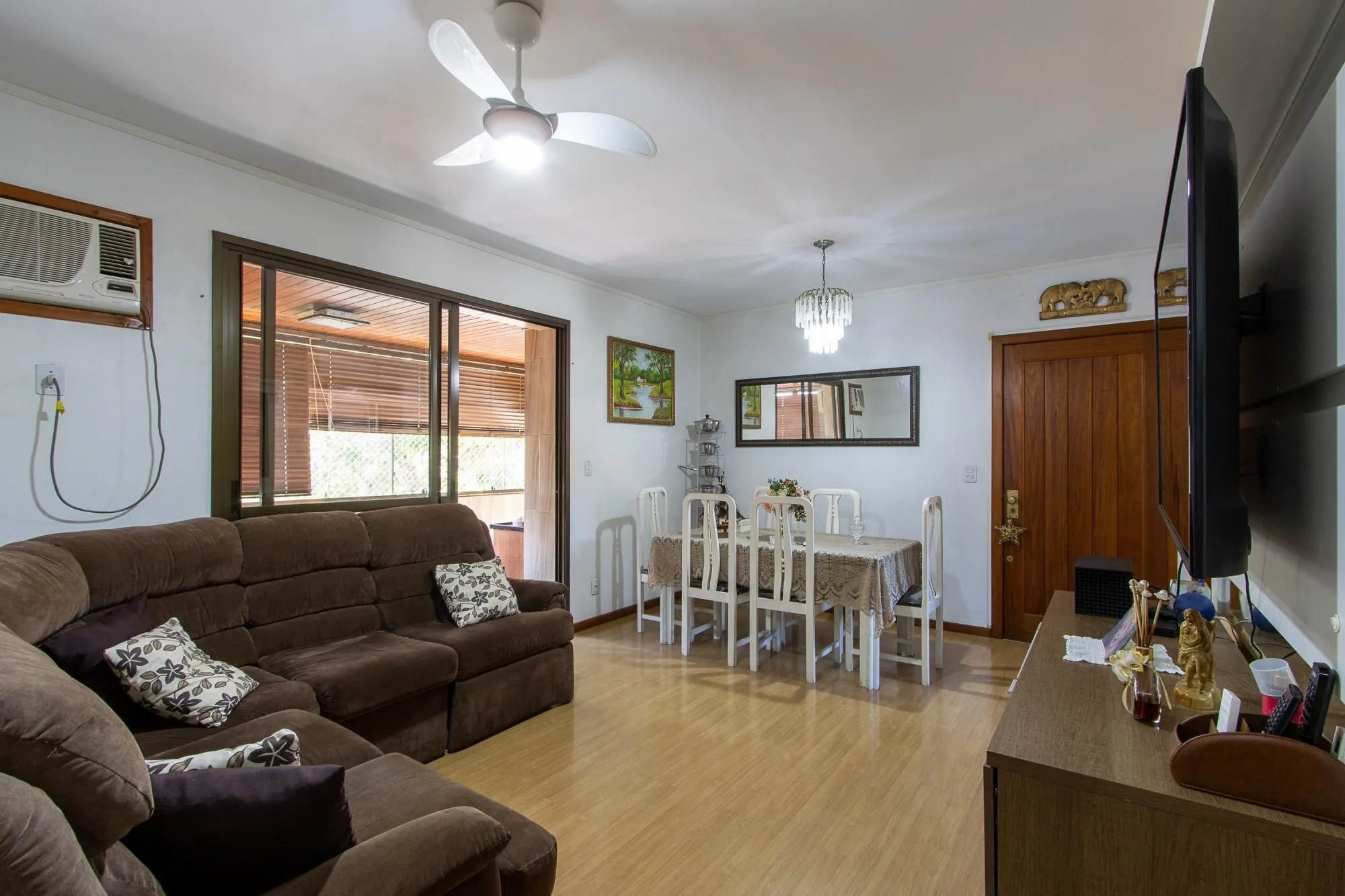 Imagem Apartamento à Venda | 90m² | Vila São João - Porto Alegre