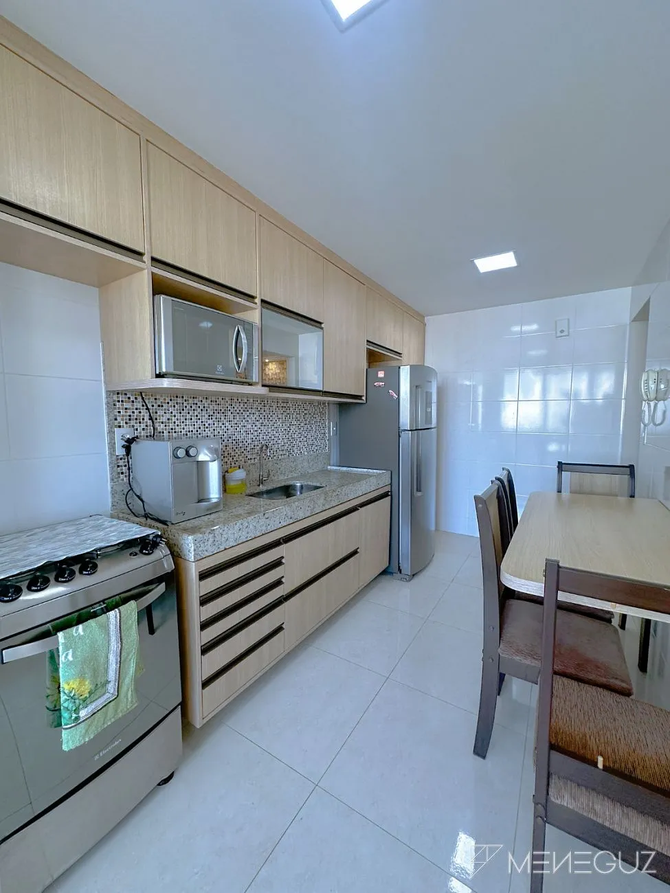 Imagem Facilidade e Conforto na Praia do Morro: Apartamento com Parcelamento Exclusivo
