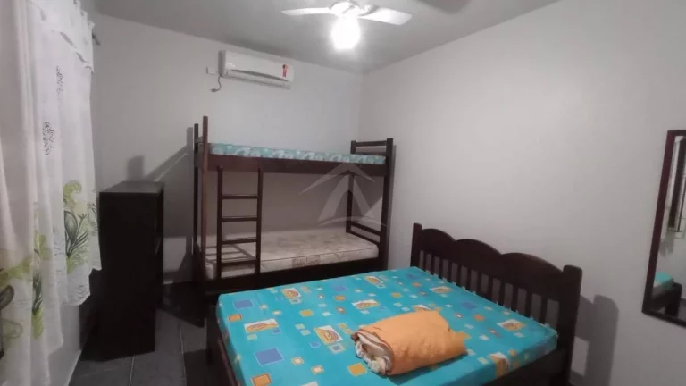Imagem CASA COM 4 DORMITÓRIOS, ITAPEMA DO NORTE GLEBA II