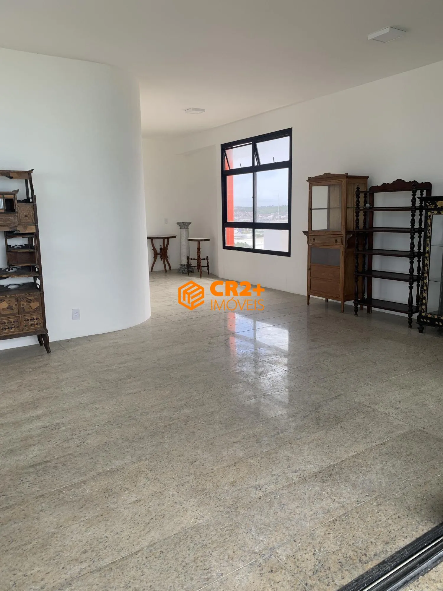 Imagem Vendo apartamento beira mar de piedade com 4 suítes- 247m²
