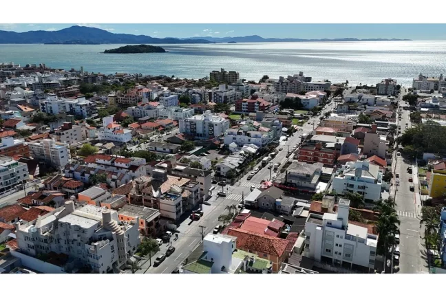 Imagem CPMLDC 363 590441066-29 - Casa à venda no bairro Canasvieiras - Florianópolis/SC