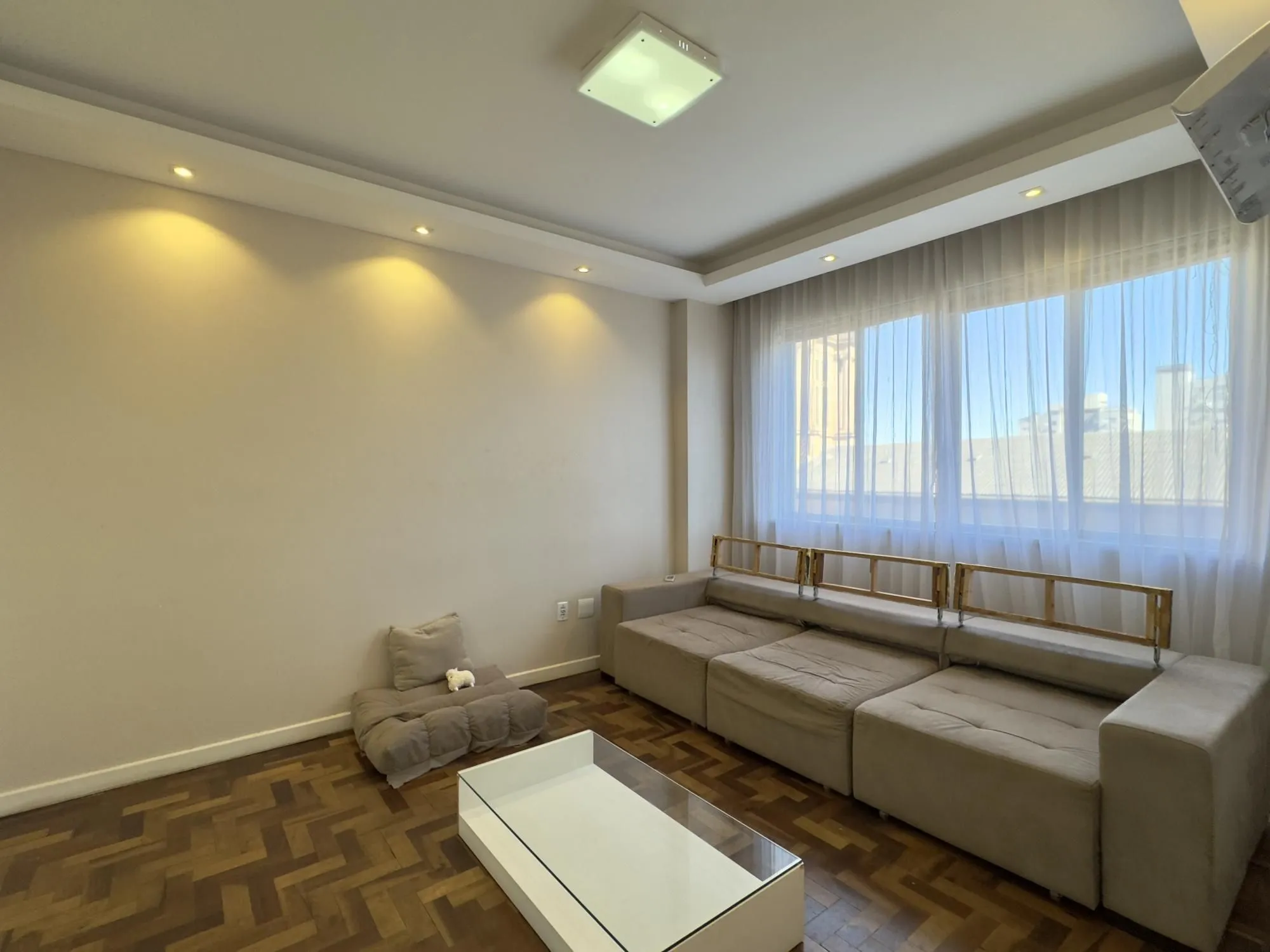 Imagem APARTAMENTO 3 DORMITÓRIOS COM LINDA VISTA DA CATEDRAL NO CENTRO HISTÓRICO