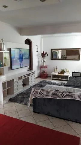 Imagem VENDA DE SOBRADO NO BARBOSAS, EM ARUJÁ/SP, 352m² com 5 quartos, 3 suítes. CONSULTE-NOS.