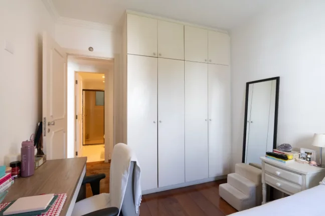 Imagem Apartamento à venda em São Paulo, Real Parque, com 4 quartos, 156m2