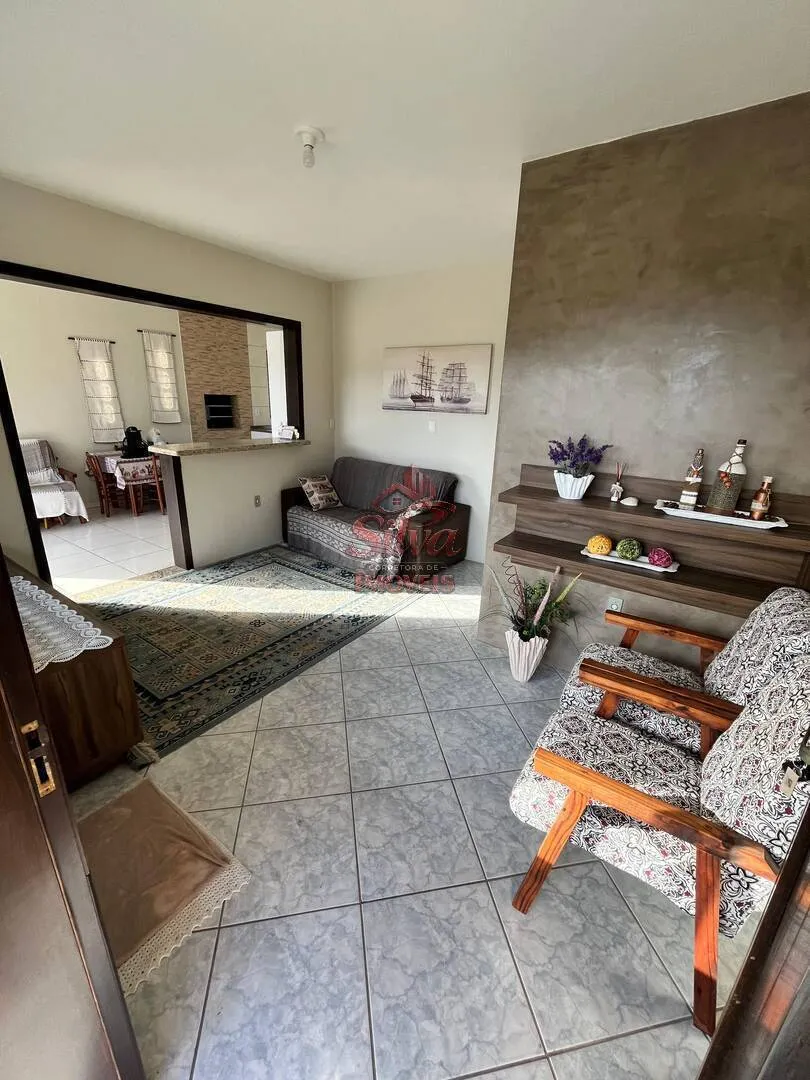 Imagem Casa de esquina próxima do mar à venda em Imbé RS