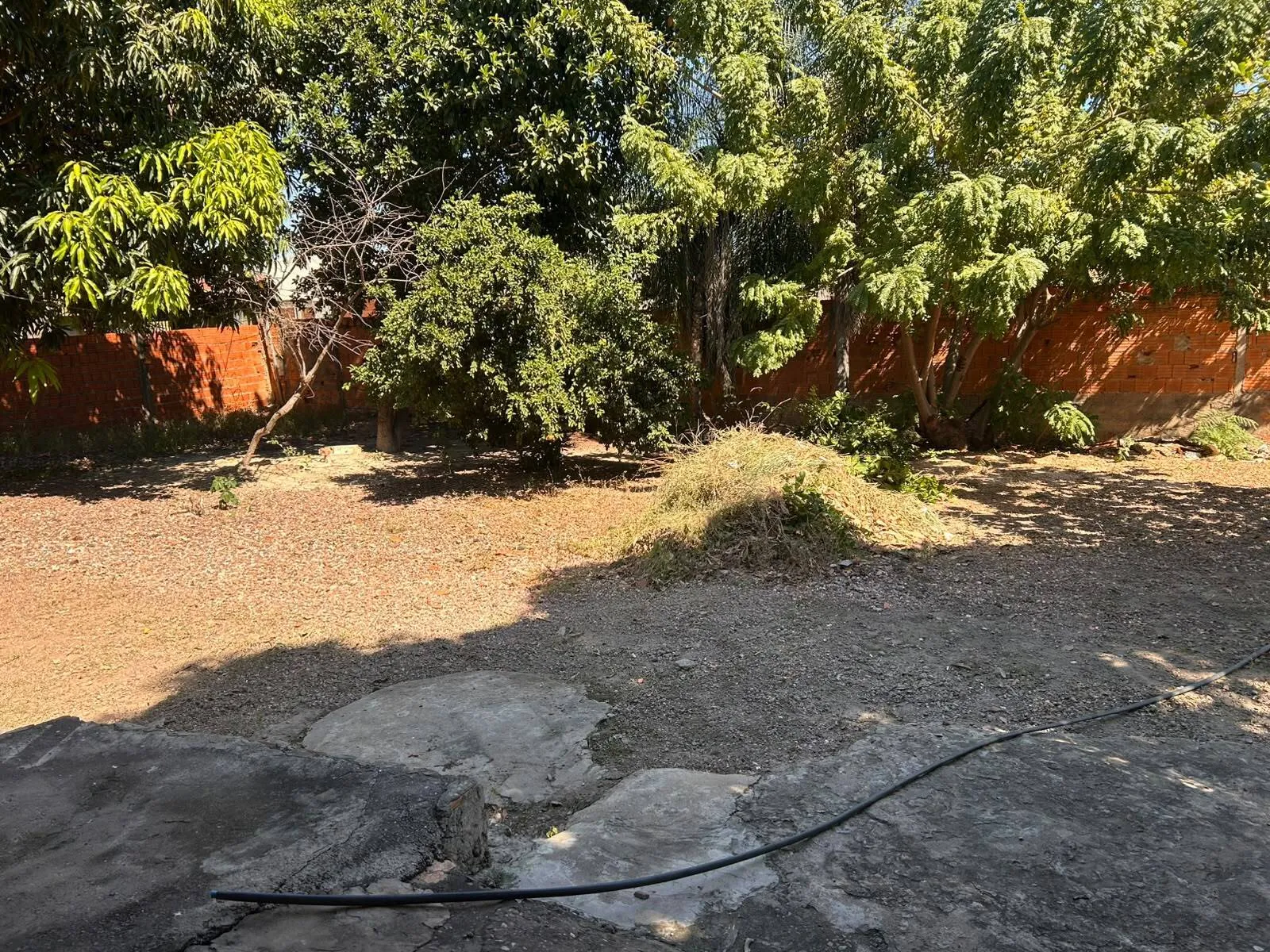 Imagem Terreno com casa a venda- Bairro Dr Fábio 2 | Cuiabá/ MT